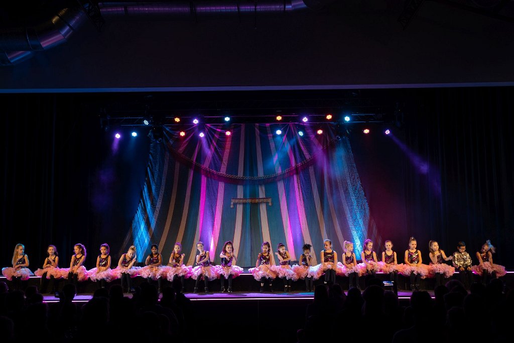 Wintercircus 8C 25.jpg